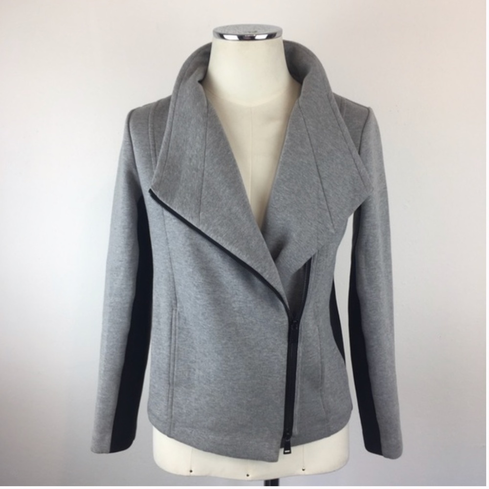 Vince Gray Knit Asymmetrical Zip Jacket L EUC - Picture 3 of 14